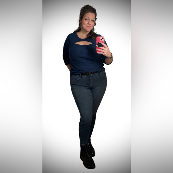 Meet your Posher, Natasha - Picture 12 of 15